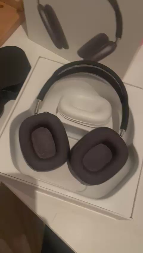 AirPods Max