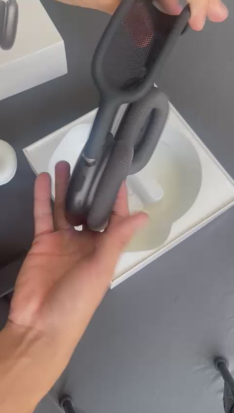 AirPods Max